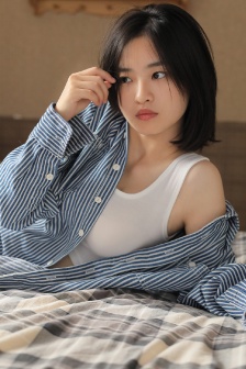 一个女儿四个爸爸